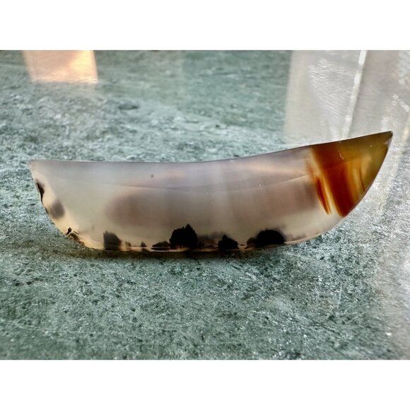 Vintage MONTANA MOSS AGATE Tie Clip Crescent Shaped Yellowstone River Chalcedony - Picture 8 of 16